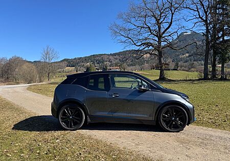 BMW i3s (120 Ah), 135kW s; H&K, ACC, LED, Scheckheft