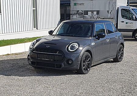 Mini Cooper S 5 Türer / Pano / Navi / LED uvm.