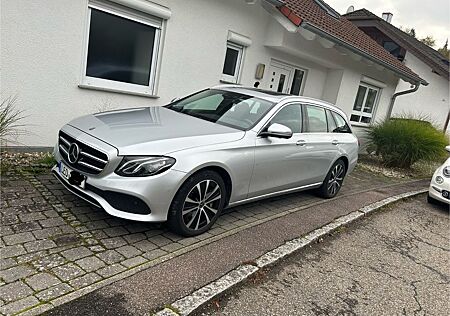 Mercedes-Benz E 400 d 4MATIC T Autom. -