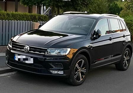 VW Tiguan Volkswagen 2.0 TDI SCR DSG 4MOTION Comfortline