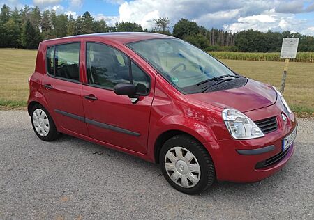 Renault Modus Initiale 1.2 16V TCE Initiale