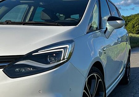 Opel Zafira OPC 2.0 CDTi Diesel 170PS Leder,AHK,7Sitz