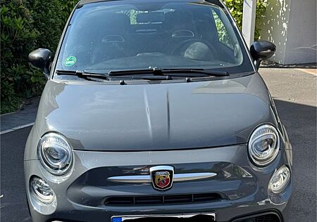 Abarth 695 1.4 T-Jet 16V XSR Yamaha XSR Yamaha