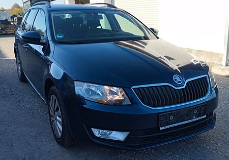 Skoda Octavia Combi Ambition 1,6Tdi, Navi, TÜV 2/26