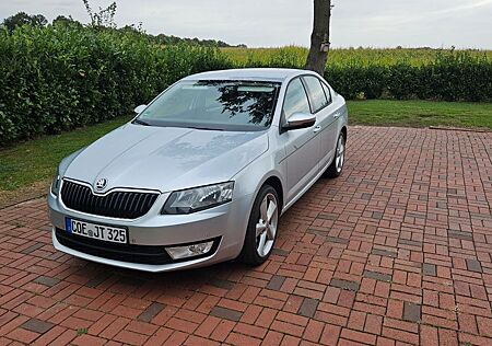 Skoda Octavia 1.8 TSI DSG Style Style