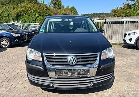 VW Touran Volkswagen Conceptline 1.6