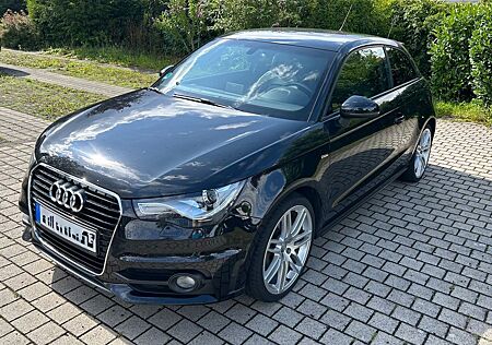 Audi A1 1.4 TFSI S line Xenon Navi Bose