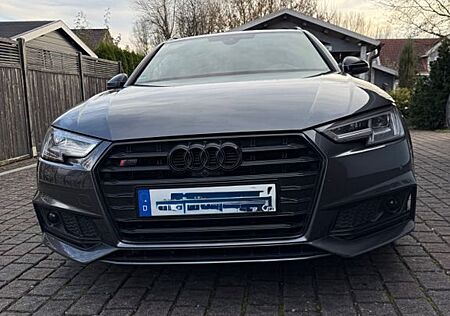 Audi A4 Avant 2.0 TDI Sport 3xS-Line LED Pano