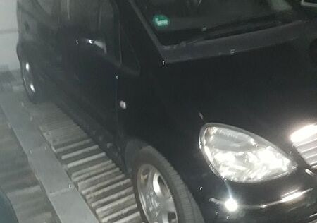 Mercedes-Benz A 140 AVANTGARDE Avantgarde