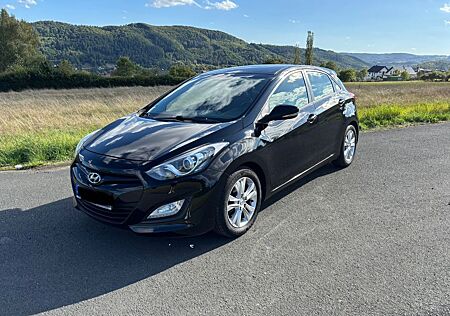 Hyundai i30 1.4 Intro Edition Intro Edition