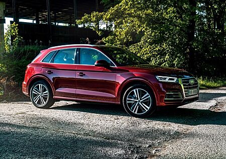 Audi Q5 2.0 TDI 140kW S tronic quattro design design