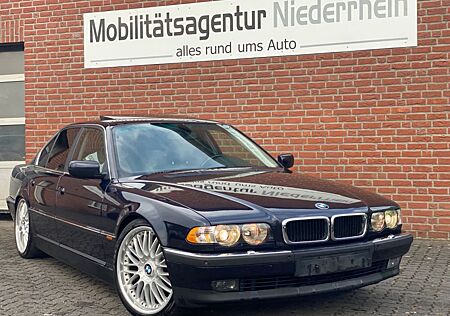 BMW 730d Automatik*Klima*SD*Tempomat*SHZ*PDC*ALU*