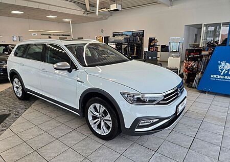 VW Passat Alltrack Volkswagen Panorama AHK Matrix Kamera