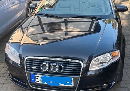 Audi A4 3.0 TDI (DPF) quattro Cabriolet -