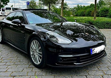 Porsche Panamera 4 E-Hybrid APPROVED