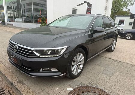 VW Passat Volkswagen 1.8 TSI Kombi HighlineDSG Virtual LED AHK