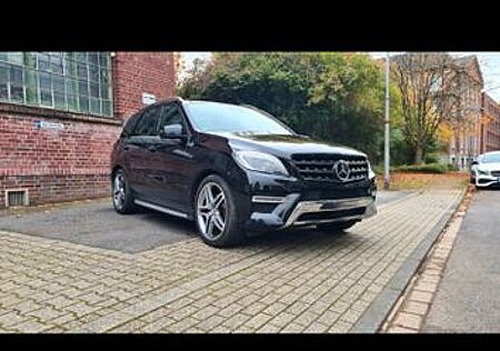 Mercedes-Benz ML 350 BlueTEC 4MATIC -