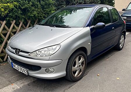 Peugeot 206 1.6 Style 110 Style