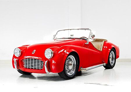 Triumph TR3 V8 - Ford Racing Performance - Unique -