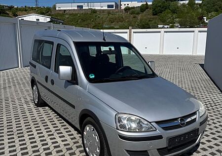 Opel Combo 1.6 CNG ecoFLEX /Klima/Anhängerkupplung
