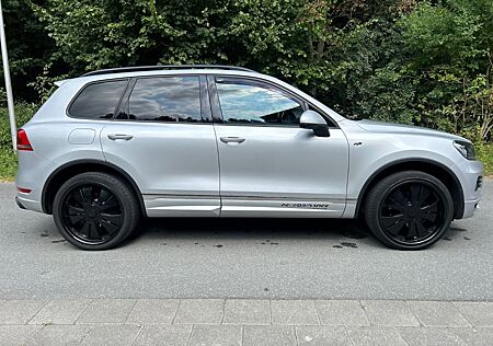 VW Touareg Volkswagen V6 TDI BMT R-Line Plus