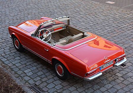 Mercedes-Benz SL 230 - Ein Traum in Rot !