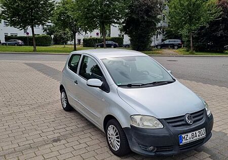 VW Fox Volkswagen 1.2 Refresh Refresh