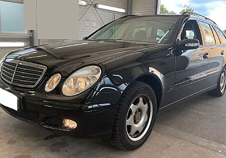 Mercedes-Benz E 200 Kompr. AUTOMATIK Xenon TÜV05.26NAVI S.dach