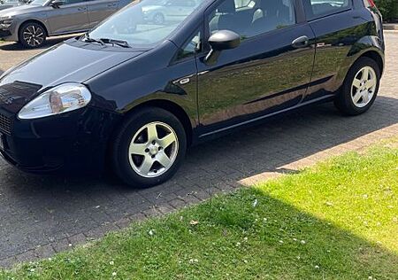 Fiat Punto 1.2 *NUR 94.000Km* TÜV 05/27