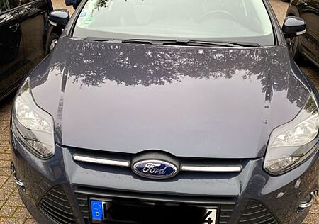 Ford Focus 1,0 EcoBoost 92kW SYNC Edition SYNC Ed...