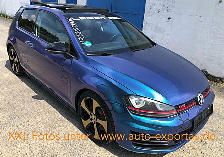 VW Golf Volkswagen 7 GTI Navi,Kamera,Panorama.Xen,Alu 8fach