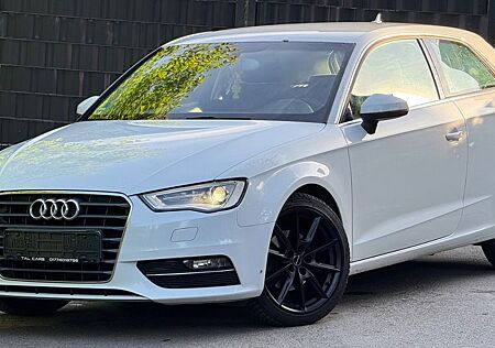 Audi A3 2.0 TDI LED NAVI AUTOMATIK ZAHNRIEMEN TÜV NEU