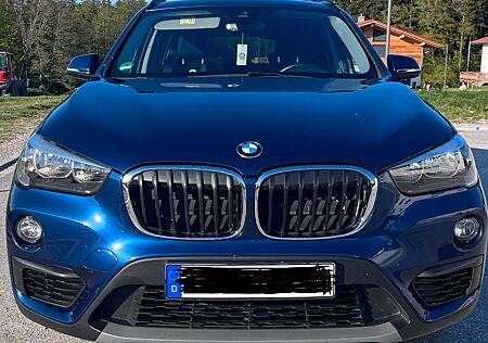 BMW X1 xDrive18d Advantage Automatik