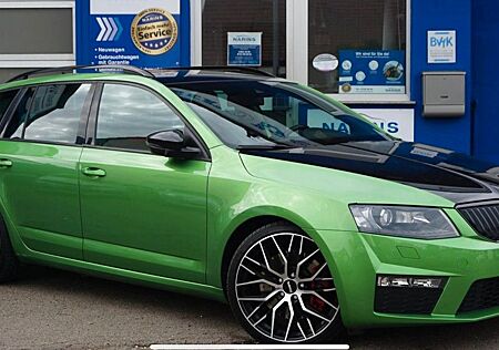 Skoda Octavia 2.0 TSI Green tec DSG RS Combi RS