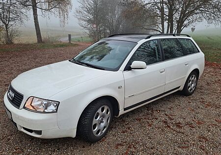 Audi A6 2.4 Avant