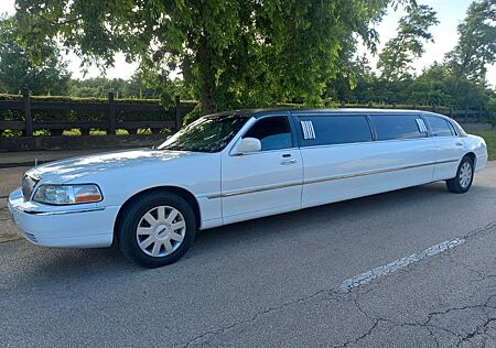 Lincoln Town Car