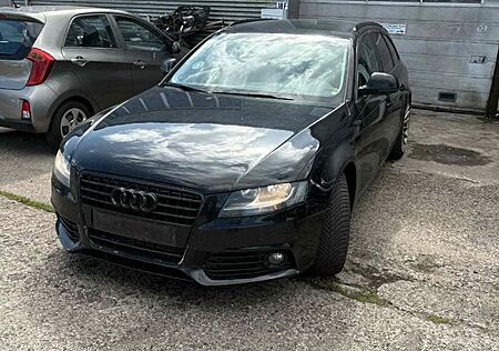 Audi A4 2,0 TDI Avant Attraction