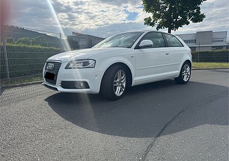 Audi A3 3.2 quattro 3xSline Exclusiv