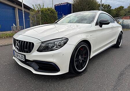 Mercedes-Benz C 63 AMG *HeadUp*Pano*Multibeam* Widescreen*