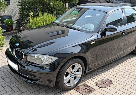 BMW 116i - PDC - KLIMA - AHK