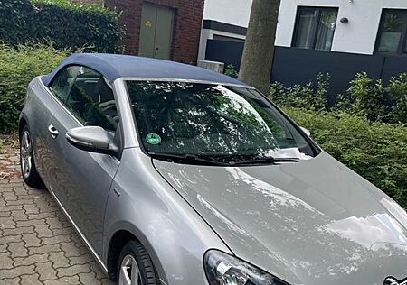 VW Golf Volkswagen 1.4 TSI 90 kW Exclusive Cabriolet Exclusive