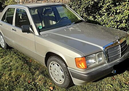 Mercedes-Benz 190