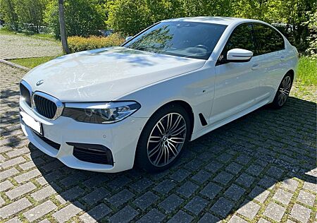 BMW 520d xDrive A - M-PAKET