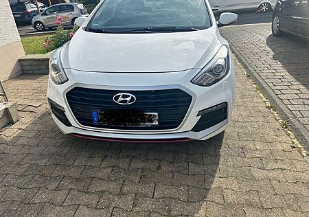 Hyundai i30 1.6 T GDI Turbo Turbo