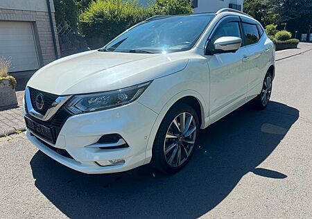 Nissan Qashqai Tekna+ 4x4 RFK