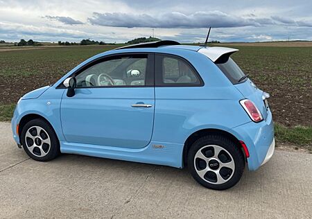 Fiat 500E