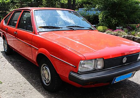 VW Passat Volkswagen 32B H-Zulassung