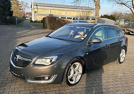 Opel Insignia A ST Inno*LEDER*BI-XENON*NAVI*PDC*SHZ*