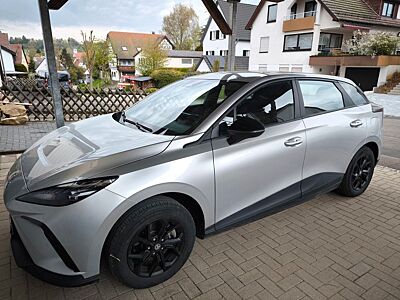 MG4 EV 51kWh Standard Standard
