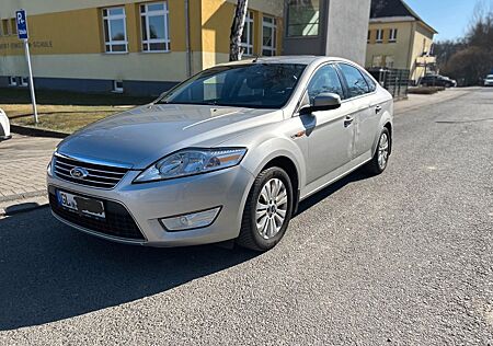Ford Mondeo 2,0 Ghia